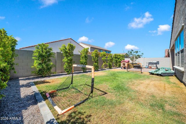17605 W MEDLOCK Drive, Litchfield Park, AZ 85340