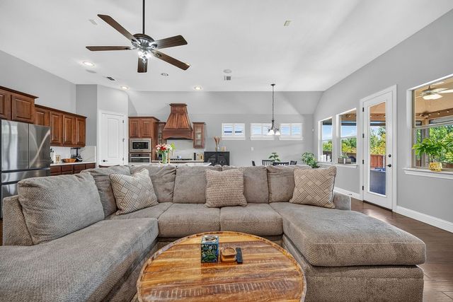 2112 Benjamin Creek Drive, Little Elm, TX 75068