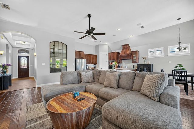 2112 Benjamin Creek Drive, Little Elm, TX 75068