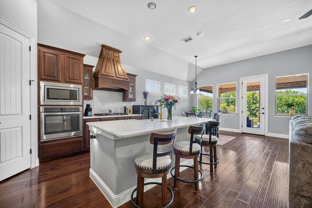 2112 Benjamin Creek Drive, Little Elm, TX 75068