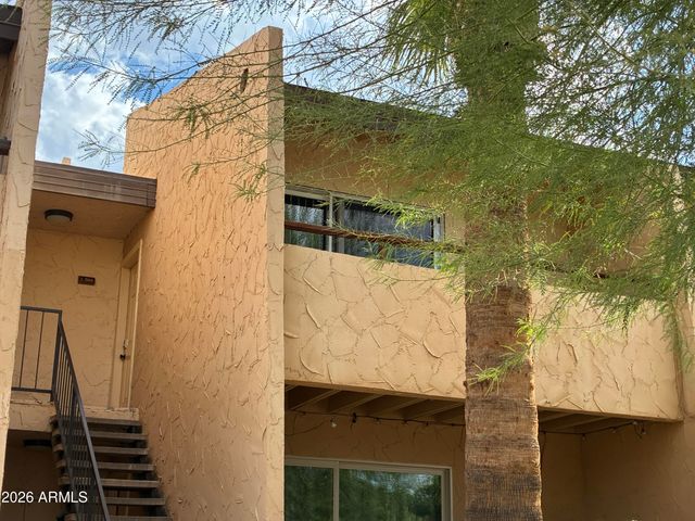 8055 E THOMAS Road L204, Scottsdale, AZ 85251