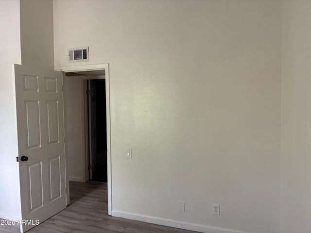 8055 E THOMAS Road L204, Scottsdale, AZ 85251