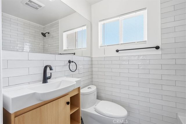 5117 W 133rd, Hawthorne, CA 90250