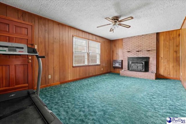 841 Fore Rd, Florence, SC 29506