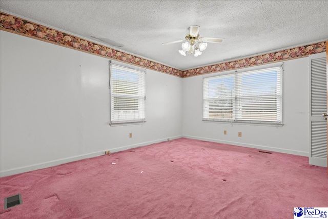 841 Fore Rd, Florence, SC 29506