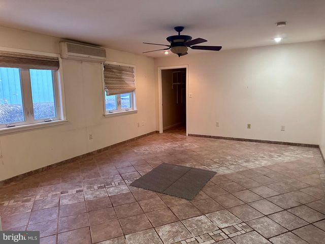 707 DUNKELS CHURCH RD, Kutztown, PA 19530