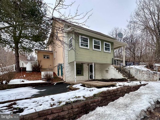 707 DUNKELS CHURCH RD, Kutztown, PA 19530