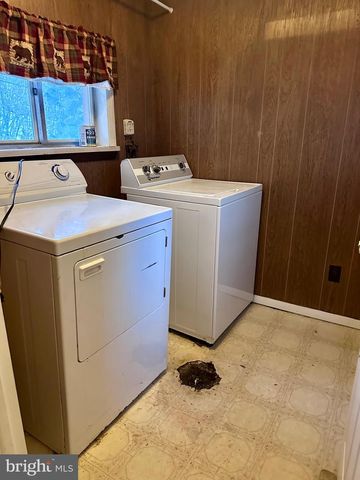 707 DUNKELS CHURCH RD, Kutztown, PA 19530