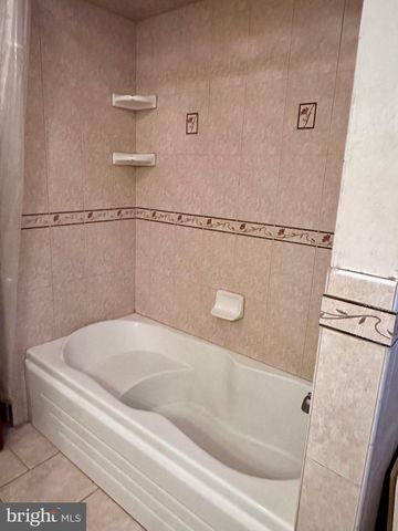 707 DUNKELS CHURCH RD, Kutztown, PA 19530