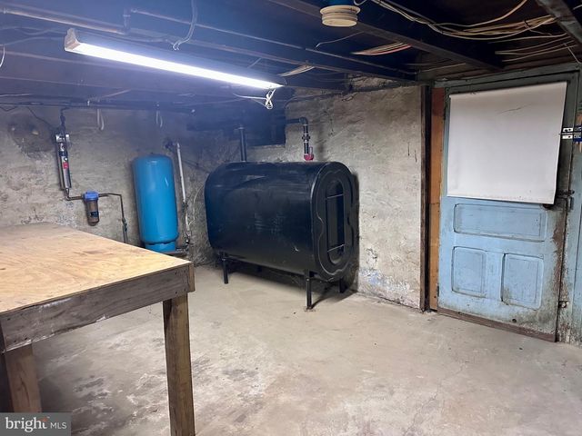 707 DUNKELS CHURCH RD, Kutztown, PA 19530