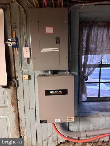 707 DUNKELS CHURCH RD, Kutztown, PA 19530