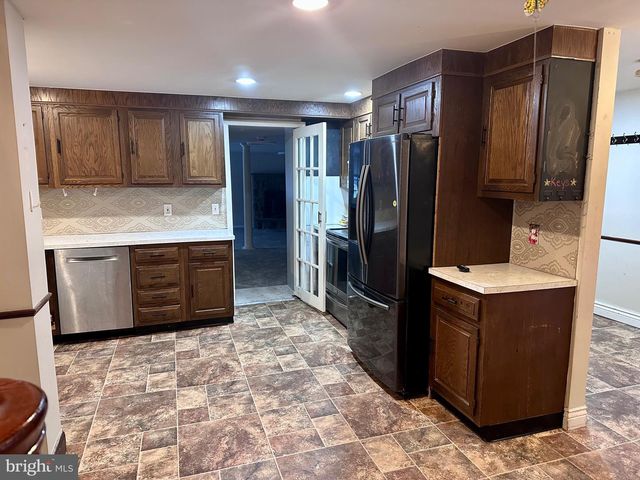 707 DUNKELS CHURCH RD, Kutztown, PA 19530