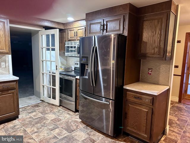 707 DUNKELS CHURCH RD, Kutztown, PA 19530