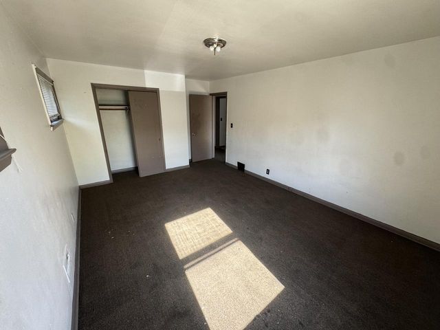 1526 W Congress STREET, Milwaukee, WI 53209