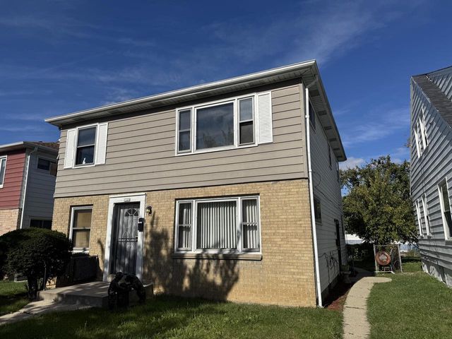 1526 W Congress STREET, Milwaukee, WI 53209