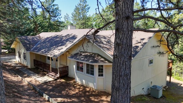 4685 Pinta Ct, Camino, CA 95709
