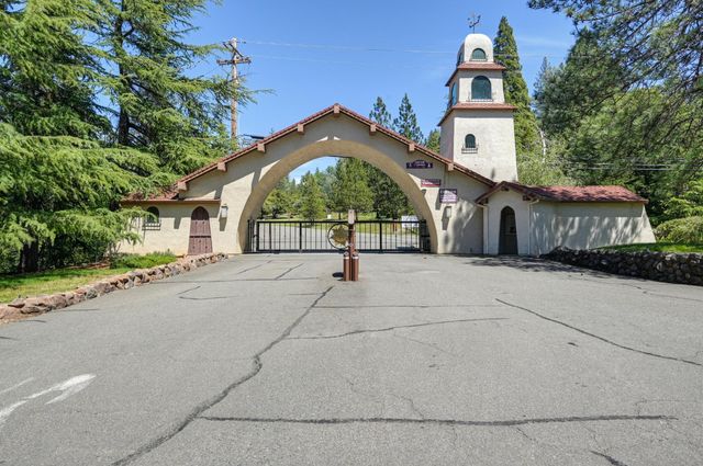 4685 Pinta Ct, Camino, CA 95709
