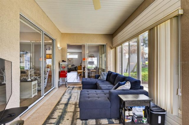 5036 SAWGRASS LAKE CIRCLE, Leesburg, FL 34748