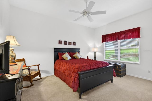 5036 SAWGRASS LAKE CIRCLE, Leesburg, FL 34748