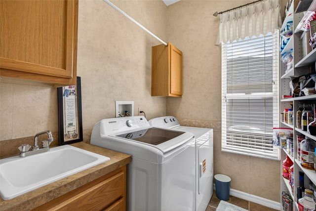 5036 SAWGRASS LAKE CIRCLE, Leesburg, FL 34748