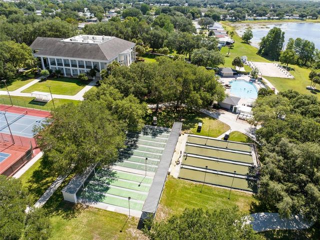5036 SAWGRASS LAKE CIRCLE, Leesburg, FL 34748