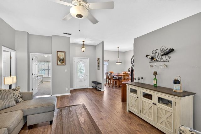 5036 SAWGRASS LAKE CIRCLE, Leesburg, FL 34748