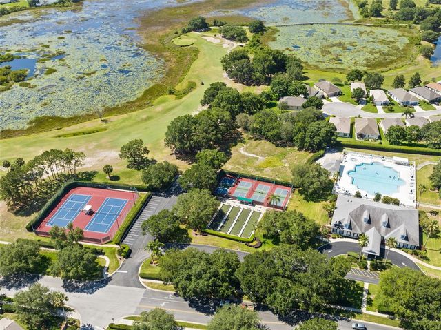 5036 SAWGRASS LAKE CIRCLE, Leesburg, FL 34748