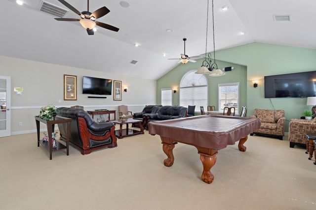 2436 Stonecenter Ln, Murfreesboro, TN 37128