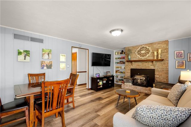 538 Old Hickory Ridge Rd, Chartiers, PA 15301