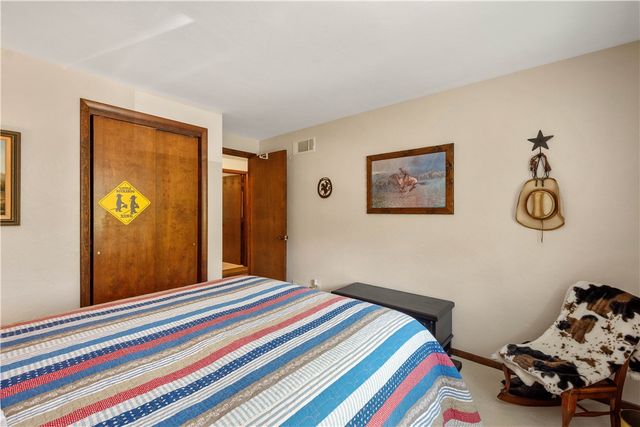 538 Old Hickory Ridge Rd, Chartiers, PA 15301