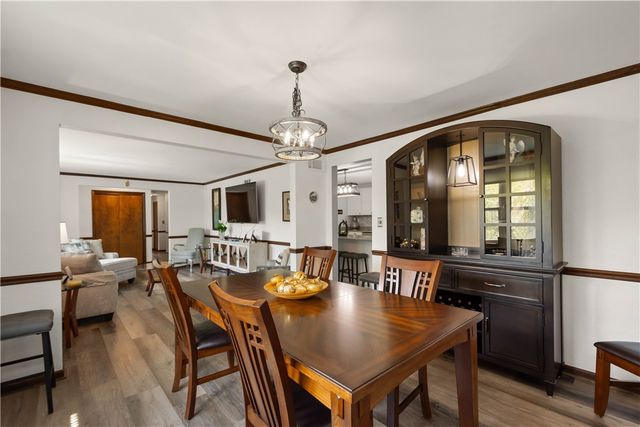 538 Old Hickory Ridge Rd, Chartiers, PA 15301