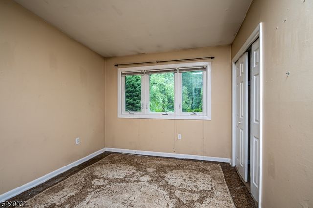 35 Glenwood Dr, Montville Twp., NJ 07045