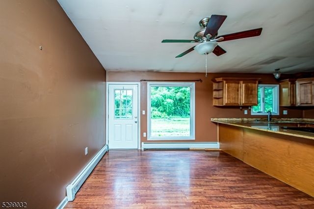 35 Glenwood Dr, Montville Twp., NJ 07045