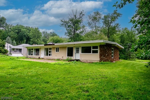 35 Glenwood Dr, Montville Twp., NJ 07045