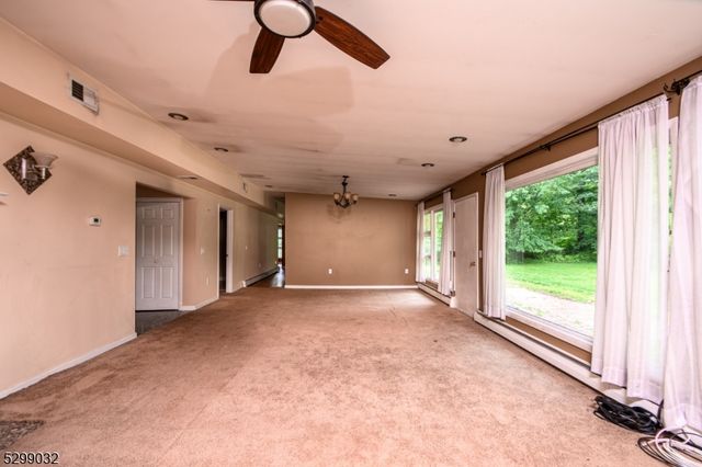 35 Glenwood Dr, Montville Twp., NJ 07045