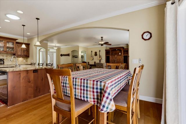 22005 Farrier Ct, Foresthill, CA 95631