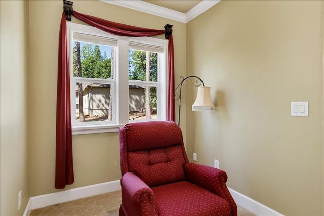 22005 Farrier Ct, Foresthill, CA 95631