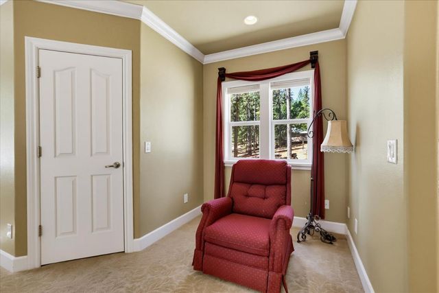 22005 Farrier Ct, Foresthill, CA 95631