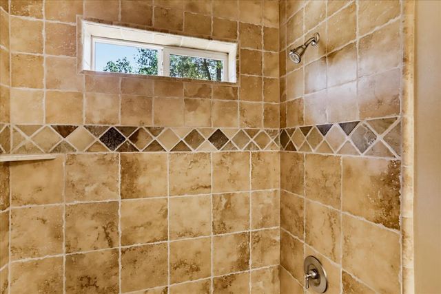 22005 Farrier Ct, Foresthill, CA 95631