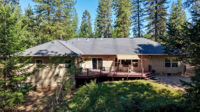 22005 Farrier Ct, Foresthill, CA 95631