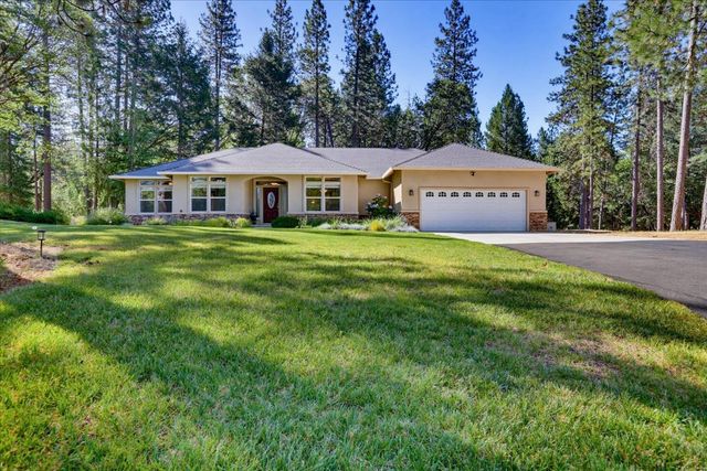 22005 Farrier Ct, Foresthill, CA 95631