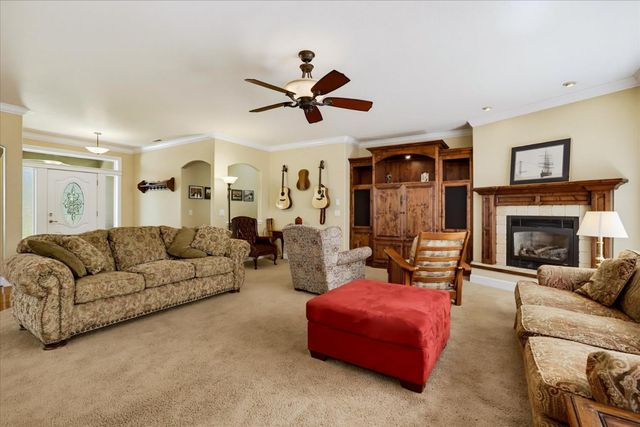 22005 Farrier Ct, Foresthill, CA 95631