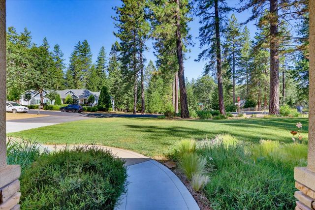 22005 Farrier Ct, Foresthill, CA 95631