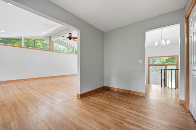 1475 Valley Drive, Burnsville, MN 55337