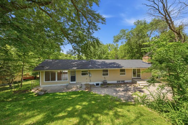 1475 Valley Drive, Burnsville, MN 55337