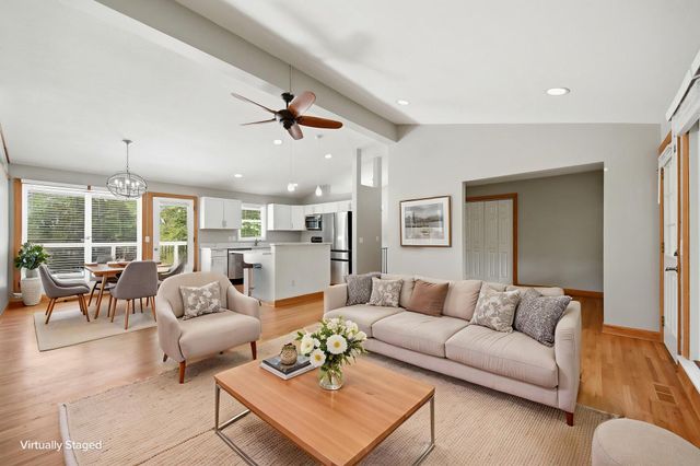 1475 Valley Drive, Burnsville, MN 55337