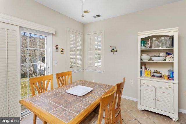 155 MEADOWLARK DR, Hamilton, NJ 08690