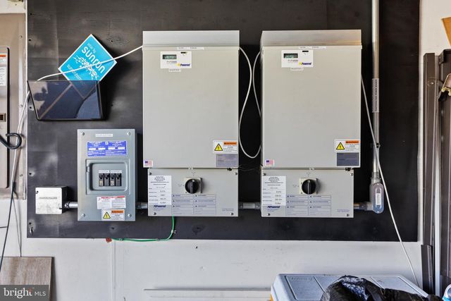 155 MEADOWLARK DR, Hamilton, NJ 08690