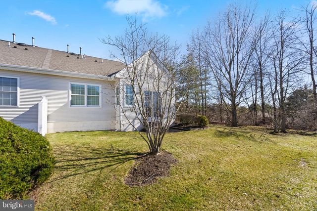 155 MEADOWLARK DR, Hamilton, NJ 08690