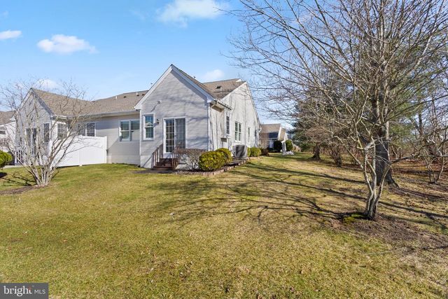 155 MEADOWLARK DR, Hamilton, NJ 08690